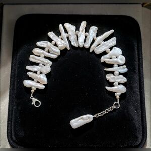 Freshwater Pearl Baroque Bracelet in White